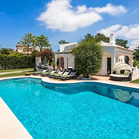 Sleeps 6 Pool Air Con T607850 Villa