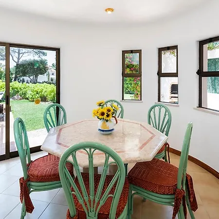 Villa Sleeps 6 Pool Air Con T607850 Quinta do Lago